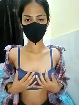 LOVE BUG1 online show from 03-20-25, 11:56