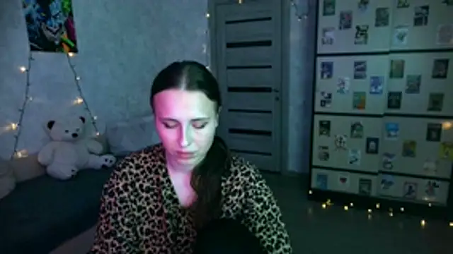 BarbiePieer online show from 11-23-25, 01:22