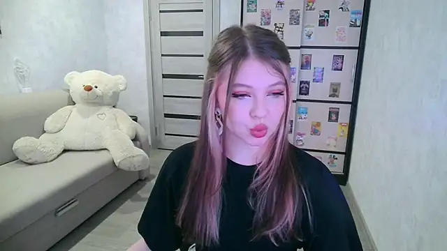 Snapshot of GinnyBlacky chatting on 06-07-26, 07:06 GinnyBlacky online show from 06-07-26, 07:06