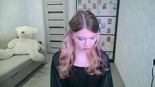 Snapshot of GinnyBlacky chatting on 06-25-26, 06:23 GinnyBlacky online show from 06-25-26, 06:23
