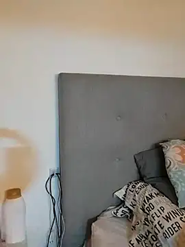 Elowyn online show from 09-10-25, 12:43