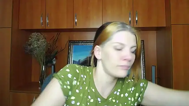 VanessaRey  online show from 02-18-26, 05:47