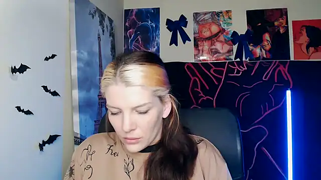 VanessaRey  online show from 04-18-26, 05:55