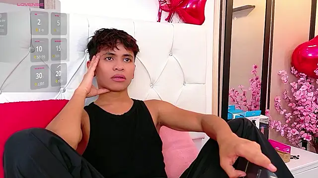 Ethan Westt online show from 03-05-26, 08:38