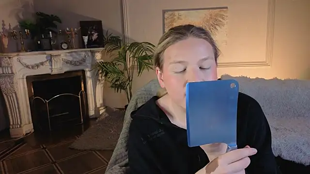 Jes Solar online show from 11-22-25, 09:03