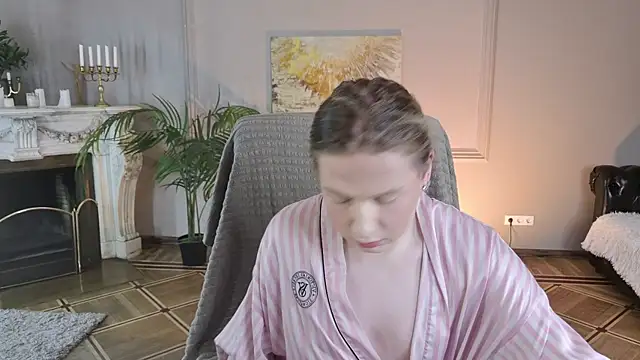 Snapshot of Jes_Solar chatting on 06-30-26, 10:44 Jes Solar online show from 06-30-26, 10:44