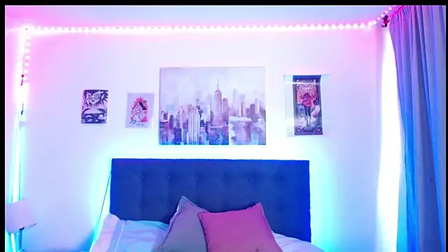 goth minerva online show from 11-21-25, 01:21