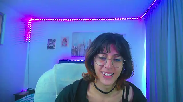goth minerva online show from 07-08-26, 01:37