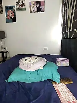 KARINNA  RAVEN online show from 09-28-25, 05:40