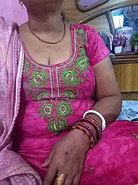 Snapshot of Sanjana-bhabhi chatting on 03-23-25, 06:47 Sanjana-bhabhi online show from 03-23-25, 06:47