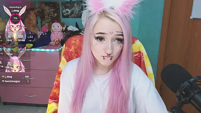 Snapshot of Manuela_unicorn chatting on 10-07-25, 08:17 Manuela unicorn online show from 10-07-25, 08:17