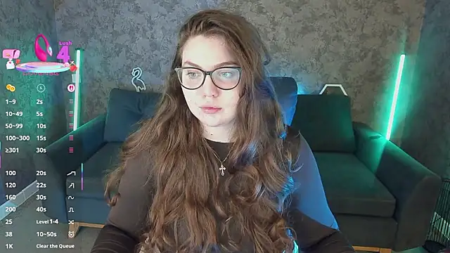 LuxSopphia online show from 03-15-26, 08:04