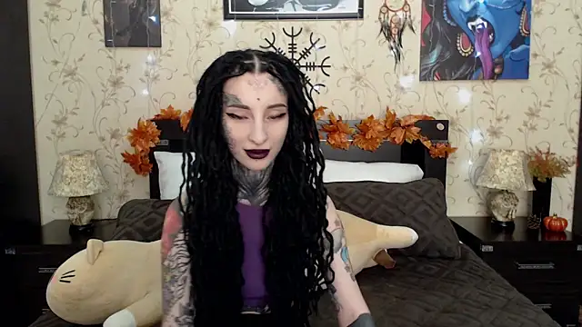 Velvetbat online show from 10-17-25, 07:00