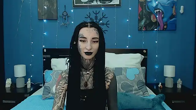 Snapshot of Velvetbat chatting on 07-05-26, 07:04 Velvetbat online show from 07-05-26, 07:04