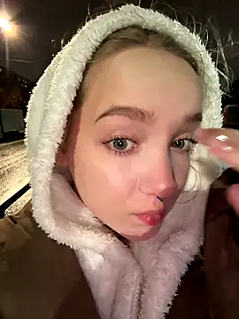 bambi lu online show from 10-27-25, 06:01