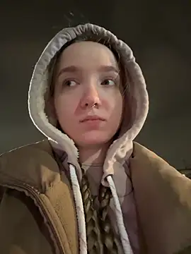 bambi lu online show from 11-17-25, 05:08