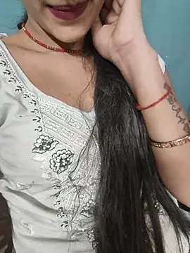 Eshwari Chopra online show from 05-26-26, 02:29