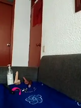 dulcewitch online show from 11-21-25, 02:05