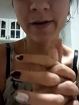 Snapshot of Camilitah chatting on 04-18-26, 02:26 Camilitah online show from 04-18-26, 02:26