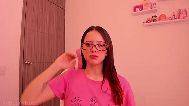 Snapshot of ImBunnyNova chatting on 06-03-26, 02:55 ImBunnyNova online show from 06-03-26, 02:55