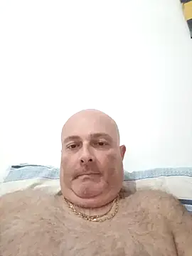 Alexis Bull online show from 10-14-25, 03:24