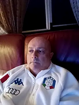 Alexis Bull online show from 02-22-26, 11:25