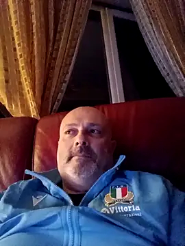 Alexis Bull online show from 04-17-26, 11:08