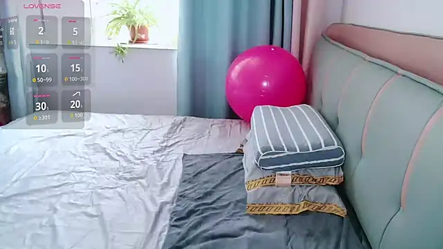 Snapshot of awamei chatting on 06-05-26, 05:25 awamei online show from 06-05-26, 05:25