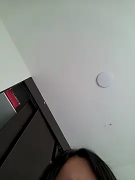 Snapshot of Yuli_Mars chatting on 06-06-26, 03:28 Yuli Mars online show from 06-06-26, 03:28