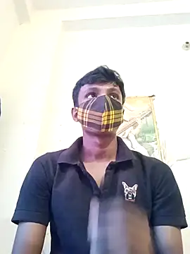 Snapshot of _fucker_18 chatting on 10-18-25, 08:48  fucker 18 online show from 10-18-25, 08:48