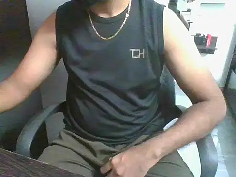 lovelyakash69 online show from 05-25-26, 06:52
