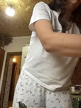 Snapshot of MariannaSida chatting on 02-25-26, 06:12 MariannaSida online show from 02-25-26, 06:12