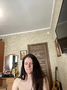 Snapshot of MariannaSida chatting on 04-23-26, 11:42 MariannaSida online show from 04-23-26, 11:42
