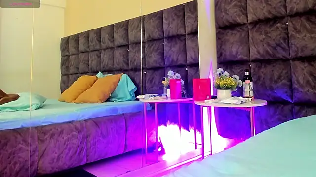 MeliissaAdamss online show from 10-06-25, 08:50