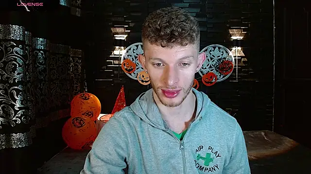 andrewxbi online show from 10-24-25, 11:17