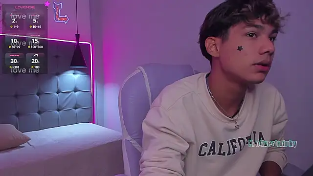 OliverTwinky online show from 02-01-26, 09:35