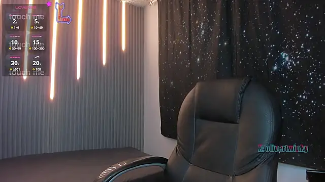 OliverTwinky online show from 02-13-26, 02:13