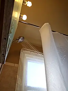 Snapshot of ChiefOTF chatting on 03-21-25, 02:51 ChiefOTF online show from 03-21-25, 02:51