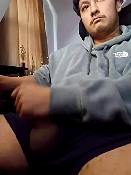 Snapshot of ChiefOTF chatting on 10-31-25, 03:35 ChiefOTF online show from 10-31-25, 03:35