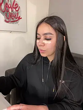 Cristina pinkk online show from 10-31-25, 02:34