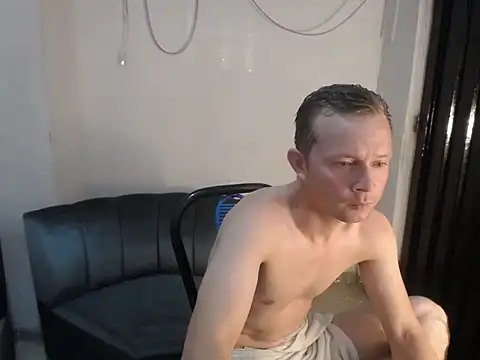 hot mann11 online show from 04-05-26, 12:30