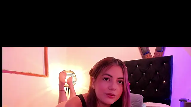 mialeia01 online show from 06-25-26, 09:30