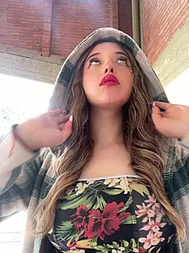 Baby  Otaku online show from 02-03-26, 05:18