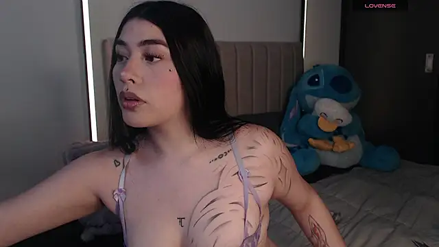 Hell luna online show from 11-24-25, 06:07