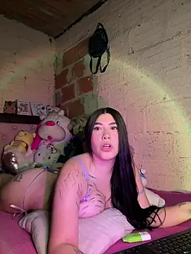 Snapshot of Hell_luna chatting on 05-20-26, 05:24 Hell luna online show from 05-20-26, 05:24
