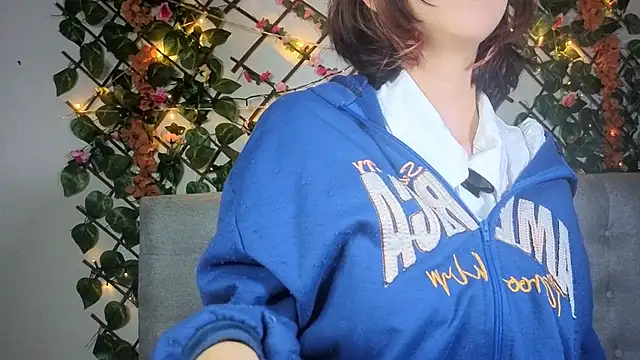 ALISSON VEGA online show from 11-15-25, 07:27