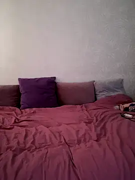 Snapshot of MeekyRich chatting on 10-17-25, 09:01 MeekyRich online show from 10-17-25, 09:01
