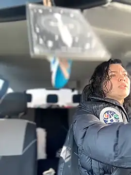 MeekyRich online show from 03-26-26, 03:12