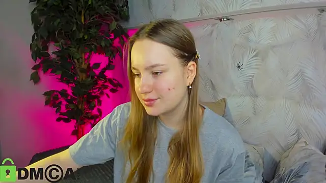 Candy Cansew online show from 11-02-25, 01:08