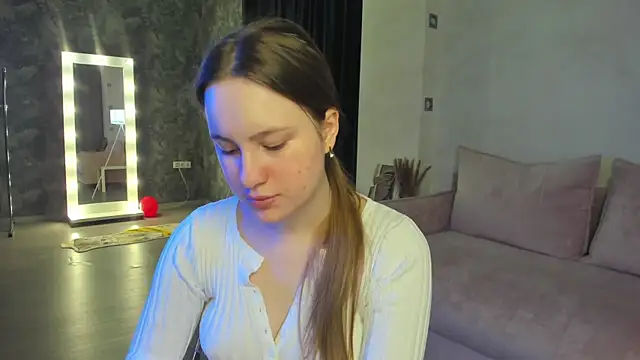 Candy Cansew online show from 02-06-26, 01:10